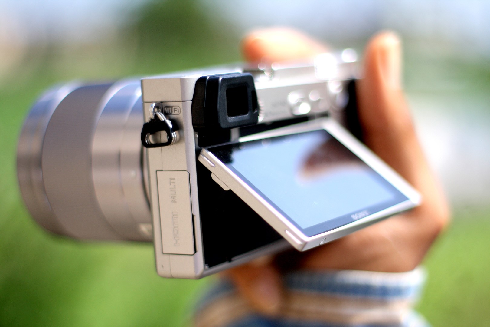 sonyA6000 mirrorless cameras for bloggers