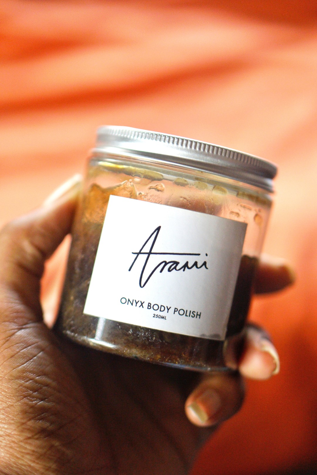 Arami essentials onyx body polish