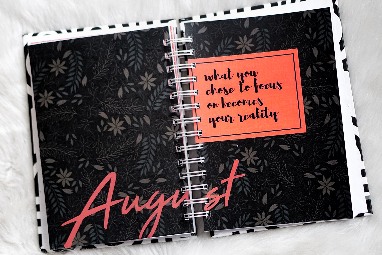 2019 planner - cassie daves blog planner monthly quote page