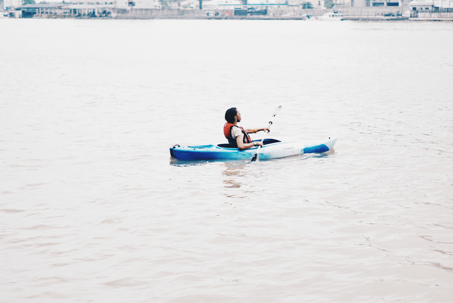 Cassie daves kayaking in Lagos - things to do in lagos