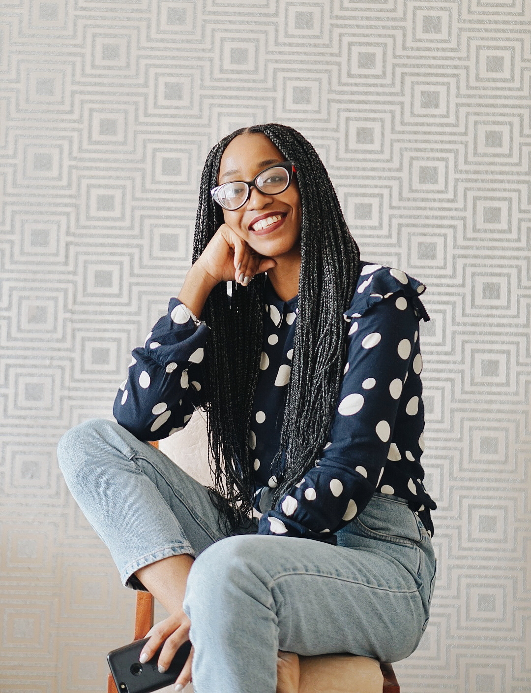 Living with endometriosis - Nigerian blogger cassie daves self portrait