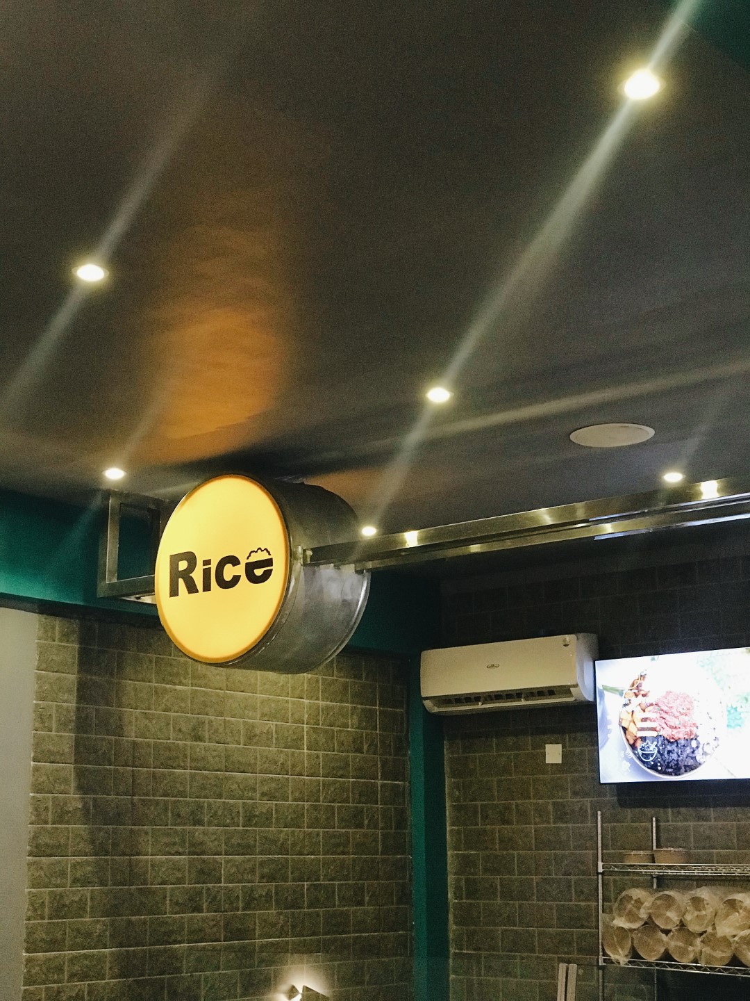 rice restaurant lekki review