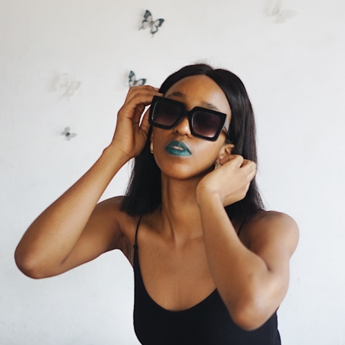 Cassie daves wearing a fun lipstick color - jaxx cosmetics mary jade green lipstick